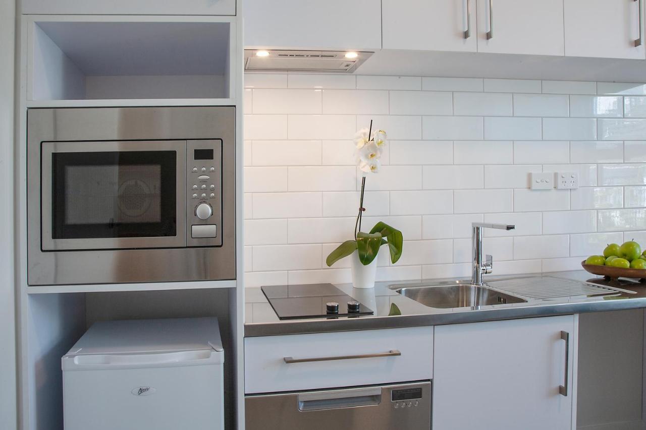 Sojourn Apartment Hotel - Riddiford Уелингтън Екстериор снимка