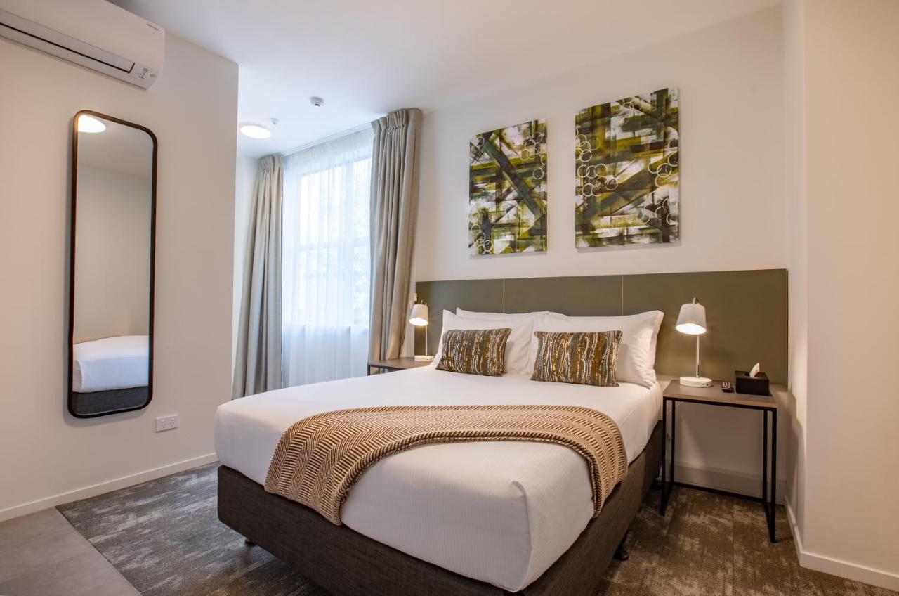 Sojourn Apartment Hotel - Riddiford Уелингтън Екстериор снимка