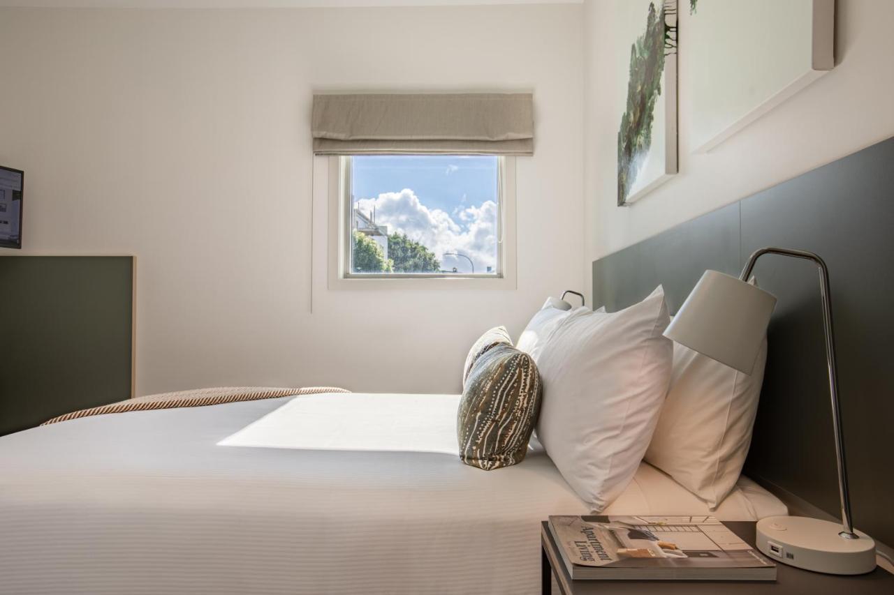Sojourn Apartment Hotel - Riddiford Уелингтън Екстериор снимка