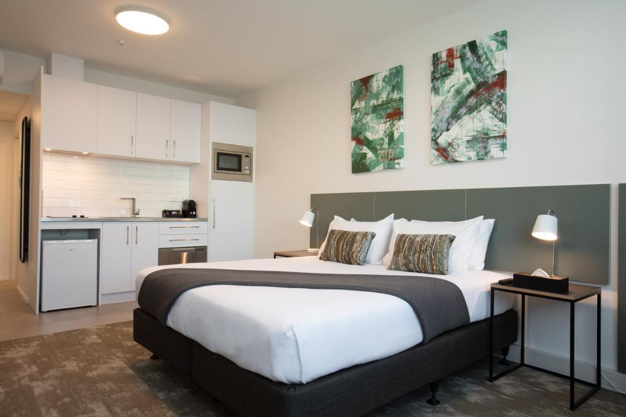 Sojourn Apartment Hotel - Riddiford Уелингтън Екстериор снимка