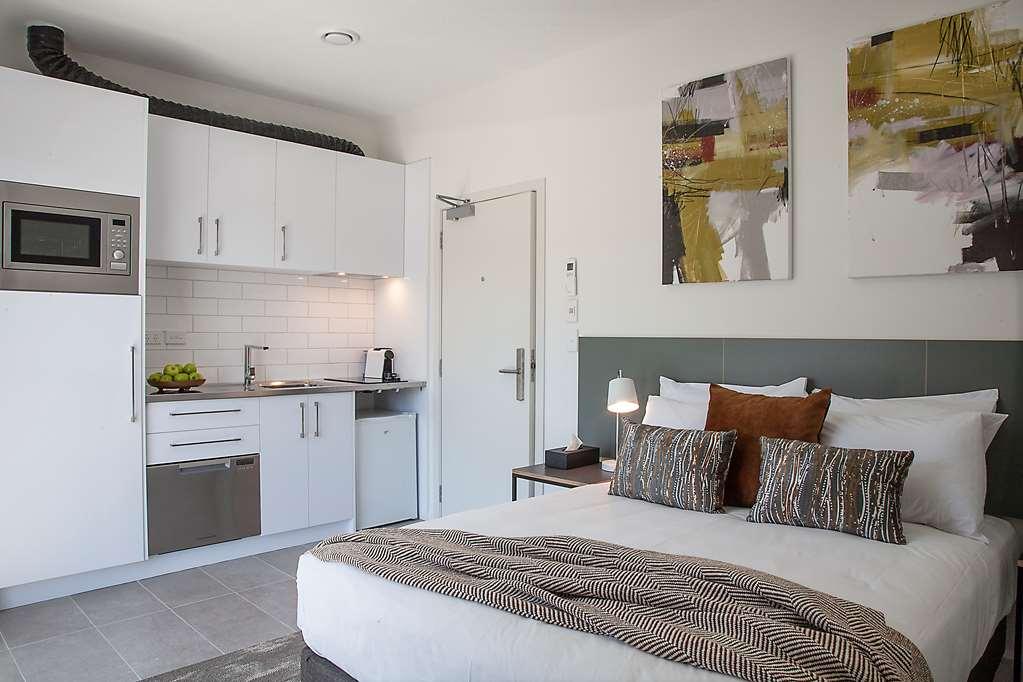 Sojourn Apartment Hotel - Riddiford Уелингтън Стая снимка